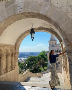 Hümeyra Aydoğdu Instagram - Masal Şehir Budapeşte 🏰 

#budapest #hungary #world #travelling #withlove