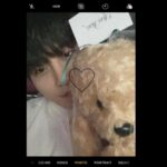 Ha Jong-woo Instagram - 💗😉🙂💕