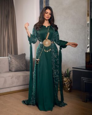 Haifa Hassony Instagram - پیرۆزبایی ڕۆژی جلی کوردی لەهەموو خۆشەویستە کوردەکان ئەکەم 💚

ابارك لکل احبائي الاکراد بمناسبە یوم الزي الكردي