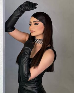 Haifa Hassony Instagram - 🖤 
:
:
Salon @coral.salon.erbil