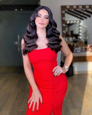Haifa Hassony Instagram - ❤️🫶 
:
:
Salon @coral.salon.erbil