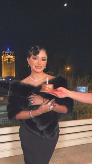 Haifa Hassony Instagram - It’s my birthday 🎂 
أهلآ بيوم ميلادي ..
أهلآ بعامي الجديد ..