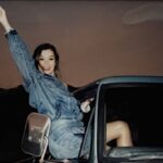 Hailee Steinfeld Instagram - one billion streams. thank you. 🤍 #letmego