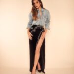 Hailee Steinfeld Instagram - Spider-Man: Across The Spider-Verse in theatres everywhere this Friday. 💞🕸️🕷️