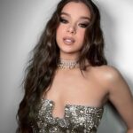 Hailee Steinfeld Instagram - 25 ✨💕