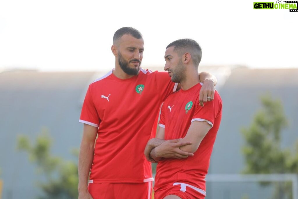 Hakim Ziyech Instagram - We back 🫡 Complexe Mohamed VI De Football