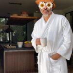 Halle Berry Instagram - Can’t ruin my vibe today … and you damn sure can’t ruin his! (swipe) 🤣🤍 Happy 4th to you and yours!!