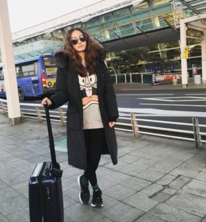 Han Chae-young Instagram - #많이춥다 #감기조심😷 #출발전 #고고 #잘다녀올게요 😘😘 #freezing #departingsoon #staywarm 😄😃