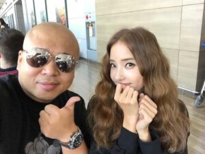 Han Chae-young Instagram - #출국전 #돈스파이크 #오지의마법사 #beforedeparture #donspike #shoot #wizardofnowhere