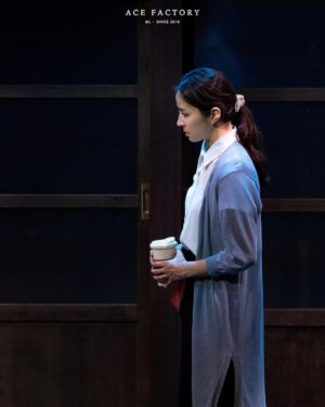 Han Hye-jin Instagram - 네이버 포스트에 올라 온 💚

#바닷마을다이어리 

한혜진, 네자매 이야기

열일하시는 에이스팩토리 홍보팀 늘 감사해요💙 

공연도 일주일 남짓 남았네요. 
마지막까지 힘내서 좋은 연기 보여 드리도록 노력할게요 ^^
오늘도 좋은 하루 보내세요 💙