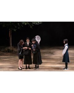 Han Hye-jin Instagram - 네이버 포스트에 올라 온 💚 #바닷마을다이어리 한혜진, 네자매 이야기 열일하시는 에이스팩토리 홍보팀 늘 감사해요💙 공연도 일주일 남짓 남았네요. 마지막까지 힘내서 좋은 연기 보여 드리도록 노력할게요 ^^ 오늘도 좋은 하루 보내세요 💙