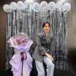 Han Hye-jin Instagram - #채널A #티처스 #성적을부탁해티처스 요즘 학부모님들과 학생들에게 티처스 잘 보고 있다는 인사를 정말 많이 받아요. ^^ 오늘도 초등학생 아이가 엄마랑 수줍게 찾아와서 티처스 나오는 이모한테 인사하고 싶다고 잘 보고 있다고 얘기해 줘서 참 뿌듯했어요. 😍 학부모가 되면서 어렵고 고민 될 때가 참 많았는데 티처스를 통해서 저도 매 회 많이 배우고 깨닫게 되네요. 정승제 조정식, 두 좋은 선생님들을 만나 변화되는 아이들을 보며 엄마의 마음으로 함께 가슴 벅차 울컥할 때도 많았구요. 좋은 프로그램에 함께 할 수 있어서 감사할 뿐입니다. ^^ 여름에 시즌 2로 다시 인사 드릴게요. 🧡 행복한 2월 되세요! 🙏🏻