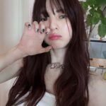 Han So-hee Instagram - 👽🤍🫵🏻
