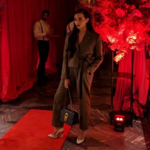 Hannah John-Kamen Instagram - Fast times @louboutinworld Elisa bag launch 🤙🏽