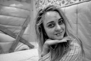 Hannah Kasulka Instagram - #tbt Glamour shots with @jensler43