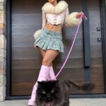 Hannah Stocking Instagram - Let her cook… I SAID LEEeeEeEeeTTTtT hERR COOOOooooOoooK 👩‍🍳 (what’s ur fav look?) Los Angeles, California