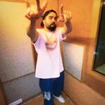 Harrdy Sandhu Instagram – Laggni payi ay , payi ay badi hot marjaaniye😉

#Kyaabaathaii 2.0