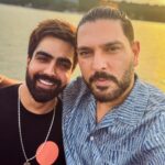 Harrdy Sandhu Instagram - Putt Jattan de 💪🏻 @yuvisofficial