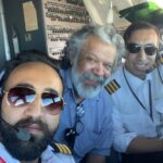 Hassan Pourshirazi Instagram - سفر به مشهدمقدس در كنار كاپيتان محمد حسين خامنه و همكار عزيزشان. بلندپروازان اسمان خدا يار و ياورتان #حسن_پورشيرازي #مشهد#پرواز#كاپيتان#صبح Mashhad, Iran