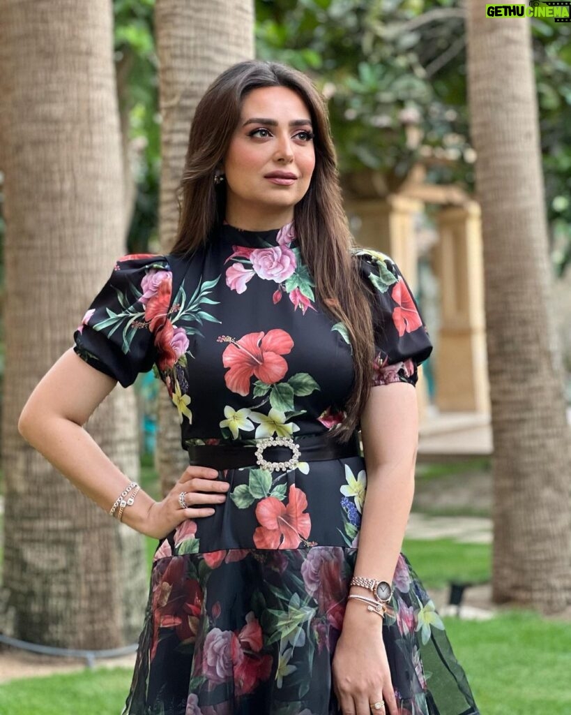 Heba Magdi Instagram - Beautiful yesterday 🌷 ___________ MUA the most talent @ayarady_makeup_artist Hair @baytree_eg Jewelry @houseofglamourjewellery Dress @be_my_guest_shopping