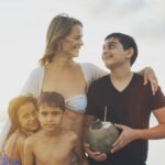 Helena Houdová Instagram - I'm officialy mother of a teenager. How did that happen? I mean he just came out of my belly... Love you so much my biggest teacher of all❤❤❤ Happy bday Dari🤗 Jsem offiko mamou teenagera. A nechapu, jak je to mozny. Vzdyt jsem ho pred par tydny mela v brisku🙉 Miluju Te muj nejvetsi uciteli ze vsech❤❤❤ Krasny narozeniny Dari 🥳 S laskou, Mama 📸 by @sarakanakova for @casopismaminka Planet Earth