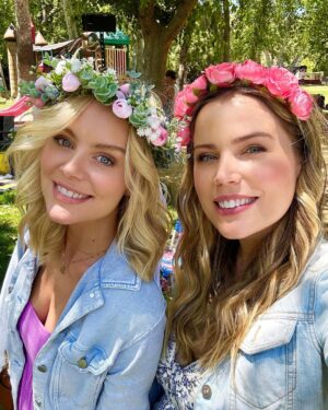 Helena Mattsson Instagram - Swedish Midsummer in LA with @iamsofiamattsson 🌸🌸🌸