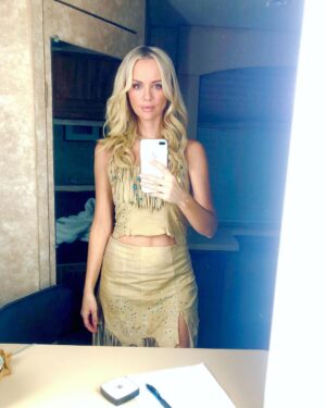 Helena Mattsson Instagram - Getting ready for a late night of filming 🎬