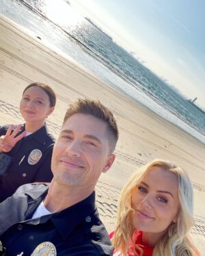 Helena Mattsson Instagram - Happy girl 😎 filming on the beach today with this awesome team🌴🎬 #therookie