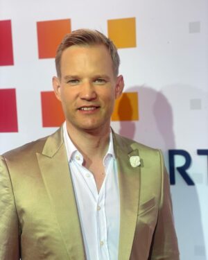 Hendrik Streeck Instagram - #Bertelsmannparty 2023. was für ein schönes Event in Berlin. Danke für die Einladung
