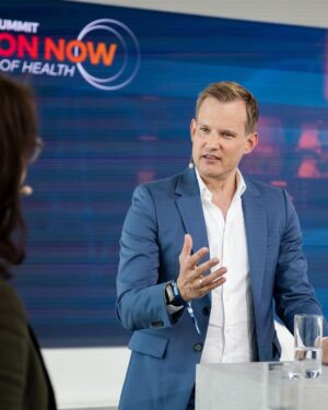 Hendrik Streeck Instagram - Vor zwei Wochen fand der WELT SUMMIT VISION NOW Future of Health statt. Es war ein spannendes Event und habe viel über die Herausforderung für den „Zukunftsstandort“ Deutschland gelernt. - Ich selber habe über ein Herzensthema gesprochen. Das Verständnis von Wissenschaft und Forschung in der Gesellschaft aber auch von Institutionen, risikoaverse Förderstrukturen und Blockaden für disruptive Forschung. Danke für die Einladung. @welt.events