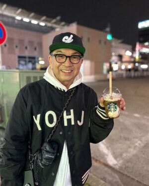 Hideo Nakano Instagram - 飲みたくない
スタバのコーラフラペチーノ買わされる…クソ寒いのに

#instagood #enjoy #japan
#tokyo