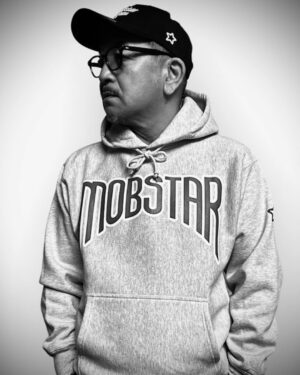 Hideo Nakano Instagram - 新作パーカー
2月7日18時販売開始です
宜しくお願い致します

#mobstar #japan #fashion #tokyo