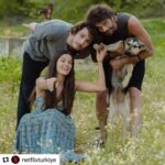 Hilal Saral Instagram - #Repost @netflixturkiye with @make_repost ・・・ Aynı anda hem heyecanlanıp hem nasıl huzur dolarız 👉