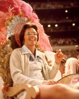 Hillary Clinton Instagram - Fifty years ago today, on September 20, 1973, @BillieJeanKing defeated Bobby Riggs in the tennis match known as the Battle of the Sexes. Ninety million people around the globe watched.⁣
⁣
The impact of Billie Jean's victory reached far beyond the world of sports. Her victory advanced women's rights everywhere.⁣
⁣
Our work for equality is far from done, but today we celebrate greatness. Thank you, Billie Jean.⁣
⁣
Photo: @GettySport #BOTS50