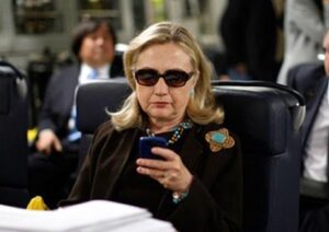 Hillary Clinton Instagram - Find me on Threads 🧵
