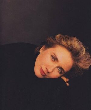 Hillary Clinton Instagram - Sweater weather.

Photo: @voguemagazine
