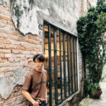 Him Law Instagram - 聽日(27號)我會去到吉隆坡安邦，參觀馬來文、英文老師@Alex & Aaron老師電影院般嘅課室 聽日見！📣