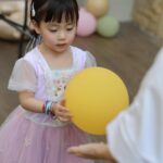 Him Law Instagram - 妹妹3歲生日，爸爸媽咪每年都有將依個日子紀錄落嚟，希望妳長大後會有好多愛以及美好嘅回憶。 3年前畫面好似琴日先發生，辛苦媽咪，要好好愛錫媽咪❤️ @tavia_yeung #爸爸已經諗緊妳由第幾年開始會同男朋友過😭 #家姐細佬相親相愛 #多謝AuntieLinda回港就帶埋哥哥姐姐嚟出席 #多謝咁多位
