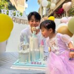 Him Law Instagram - 妹妹3歲生日，爸爸媽咪每年都有將依個日子紀錄落嚟，希望妳長大後會有好多愛以及美好嘅回憶。 3年前畫面好似琴日先發生，辛苦媽咪，要好好愛錫媽咪❤️ @tavia_yeung #爸爸已經諗緊妳由第幾年開始會同男朋友過😭 #家姐細佬相親相愛 #多謝AuntieLinda回港就帶埋哥哥姐姐嚟出席 #多謝咁多位