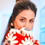 Hina Khan Instagram - Wildflower— Fierce, Beautiful and Free 🌸 Styled by @natashaabothra Outfit @therealblife @mintandmilkpr Accessories @amamajewels MUAH @sachinmakeupartist1 @siddhi_hairstylist 📸 @akshay_navlakhe