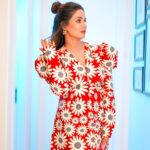 Hina Khan Instagram - Wildflower— Fierce, Beautiful and Free 🌸 Styled by @natashaabothra Outfit @therealblife @mintandmilkpr Accessories @amamajewels MUAH @sachinmakeupartist1 @siddhi_hairstylist 📸 @akshay_navlakhe