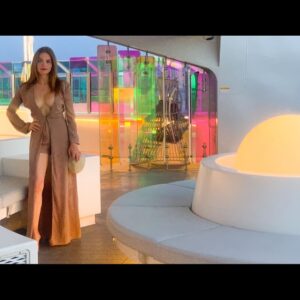 Holland Roden Instagram - Am I 
…
1. On a spaceship 
2. Art Basal 
3. Richard’s rooftop on one of their two brand new drop dead GORGEOUS ships. Her name is Scarlet Lady and I gotta say don’t judge a cruise til you have been on this cruise. 

This place is a work of art. Designed by Dee Cooper 🙌💋😍

I’m so honored to have spent five days with a new group of friends where we ate 
Incredibleeee food- Korean bbq- met with a mezcalier- baked Alaskas, bone marrow, and bento boxes, scuba dived, rock slides, waterfall jumps, zip lined, explored Bimini and Puerto Plata, ate amazing Mofongo, danced galore. 

Thank you virgin for showing us such an incredible time❤️ I still can’t get over every detail of this slice of heaven. Truly a unique experience @virginvoyages 
First true vacation in years and it didn’t disappoint for a second. 

Thanks @toddkrim and @davidrdarden for this opportunity 🌟😘🔝
Virginvoyages.com

More pics to come 📸
