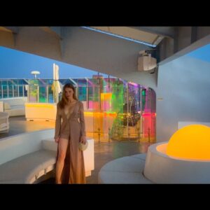 Holland Roden Instagram - Am I 
…
1. On a spaceship 
2. Art Basal 
3. Richard’s rooftop on one of their two brand new drop dead GORGEOUS ships. Her name is Scarlet Lady and I gotta say don’t judge a cruise til you have been on this cruise. 

This place is a work of art. Designed by Dee Cooper 🙌💋😍

I’m so honored to have spent five days with a new group of friends where we ate 
Incredibleeee food- Korean bbq- met with a mezcalier- baked Alaskas, bone marrow, and bento boxes, scuba dived, rock slides, waterfall jumps, zip lined, explored Bimini and Puerto Plata, ate amazing Mofongo, danced galore. 

Thank you virgin for showing us such an incredible time❤️ I still can’t get over every detail of this slice of heaven. Truly a unique experience @virginvoyages 
First true vacation in years and it didn’t disappoint for a second. 

Thanks @toddkrim and @davidrdarden for this opportunity 🌟😘🔝
Virginvoyages.com

More pics to come 📸