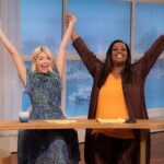 Holly Willoughby Instagram - Love you @alisonhammond55 … same time tomorrow? 🎀. @thismorning 📸 @kenmckayphoto