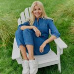 Holly Willoughby Instagram - Spring is almost here! 💙 My February edit for @marksandspencer has some incredible pieces to get your wardrobe ready for the warmer days ahead. This all-in-one denim jumpsuit is one of my absolute favourites. I’ve paired mine with white trainers for an easy daytime outfit. ​ ​ @marksandspencerstyle. ​ #MyMarks #AD​ Jumpsuit – T42 7180​ Trainers – T02 8974T