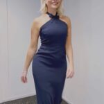 Holly Willoughby Instagram - That’s a wrap on Musical’s week @dancingonice … sad to see you go @wonderwomanshel ♥️