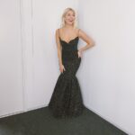Holly Willoughby Instagram - And so the story of @dancingonice 2023 begins… good luck to the whole team… you got this!!!! See you on @itv at 6:30!!! #hwstyle dress by @rasario jewellery by @astridandmiyu heels by @sophiawebster ✨❄️💙