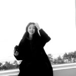 Hong Seo-hee Instagram - 축하해주신 모든 분들 감사합니다🖤 #happybirtday #Happiness