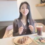 Hong Seo-hee Instagram - 🥨.
