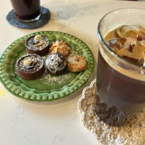 Hong Seo-hee Instagram - 🥨.